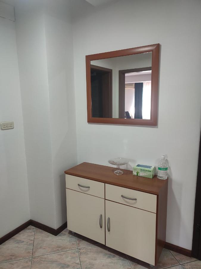 Antoni Apartment スコピエ エクステリア 写真